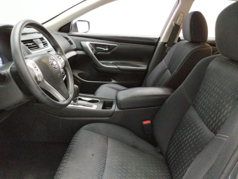 2016 Nissan Altima - Driver Front Seat