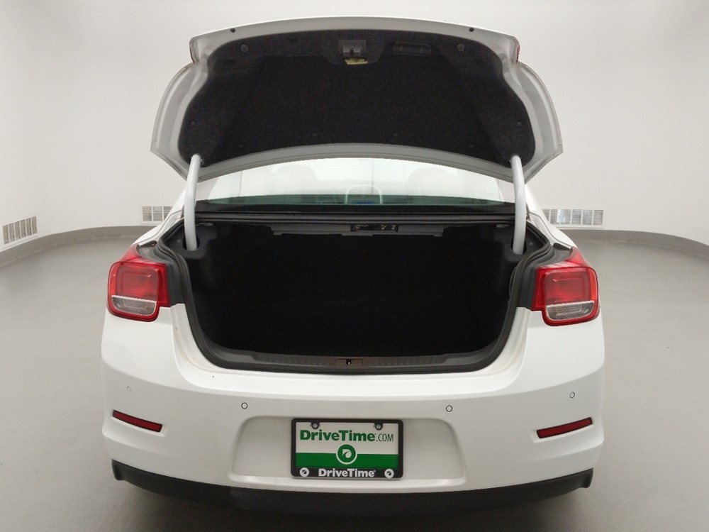 2016 Chevrolet Malibu - Trunk