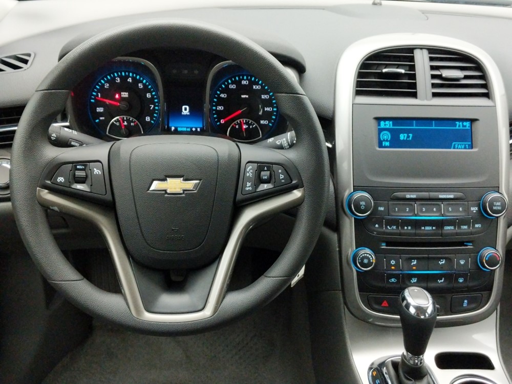 2016 Chevrolet Malibu - Driver Dash