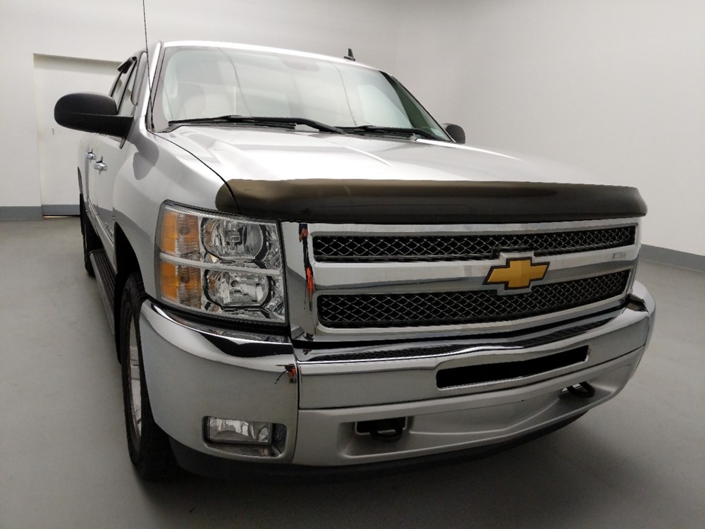 2013 Chevrolet Silverado 1500 - Passenger Front Hood