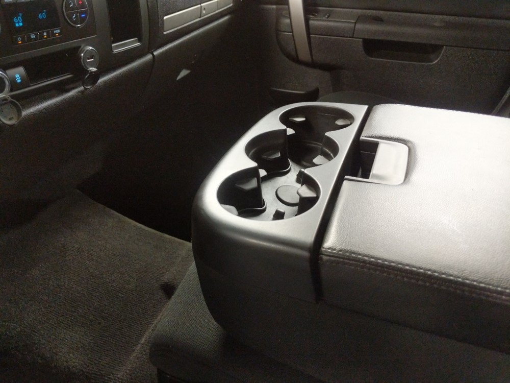 2013 Chevrolet Silverado 1500 - Center Console/Cup Holders