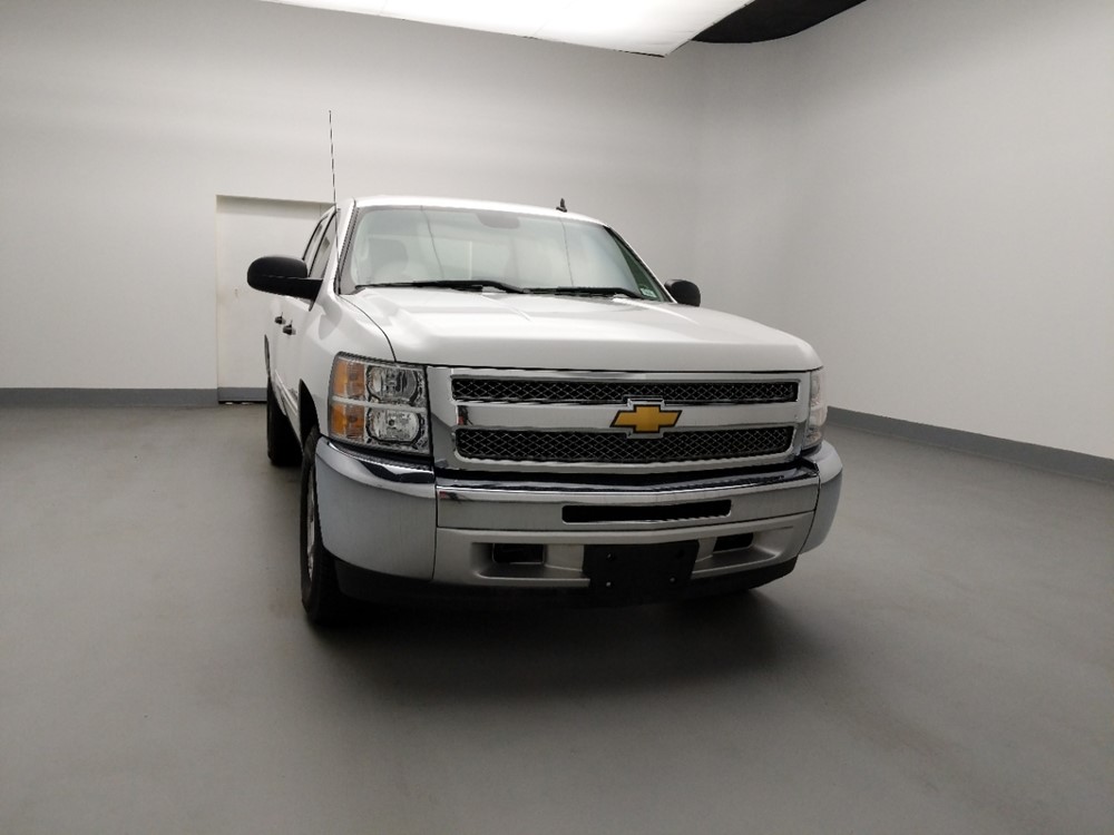 2013 Chevrolet Silverado 1500 - Passenger Front Hood