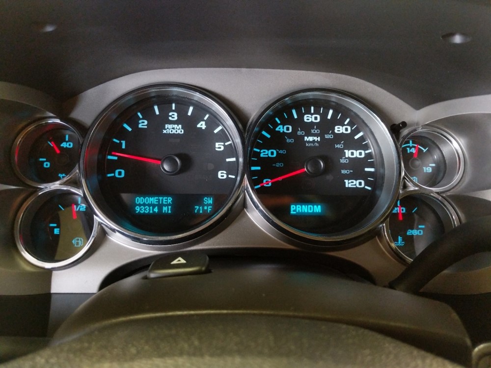 2013 Chevrolet Silverado 1500 - Odometer Close Up