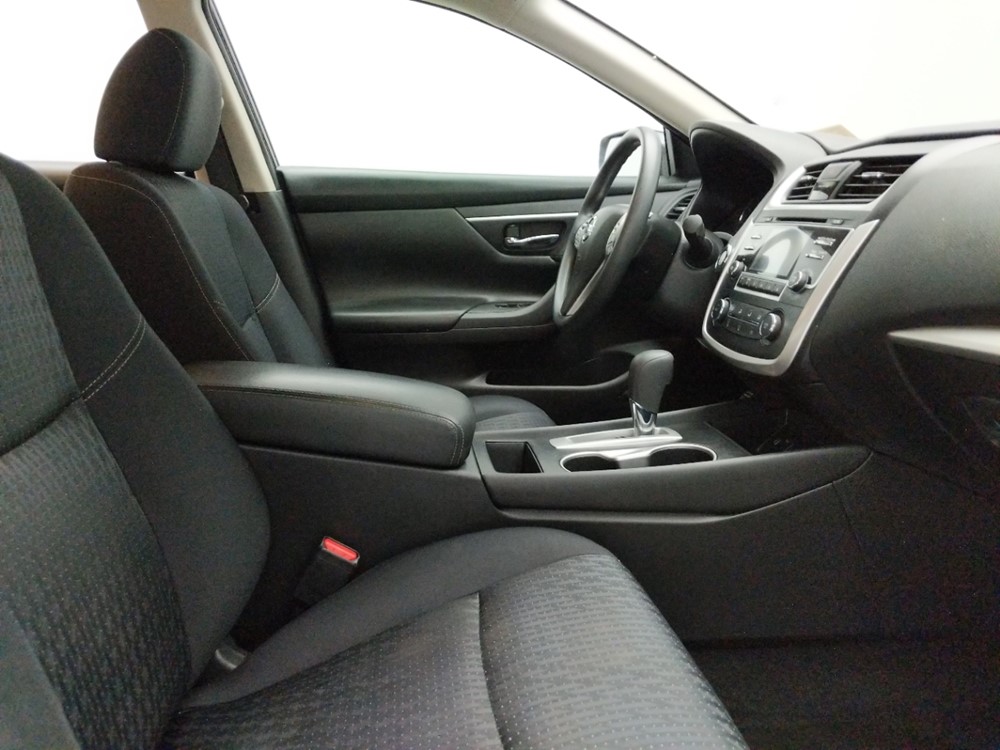 2016 Nissan Altima - Passenger Front Seat
