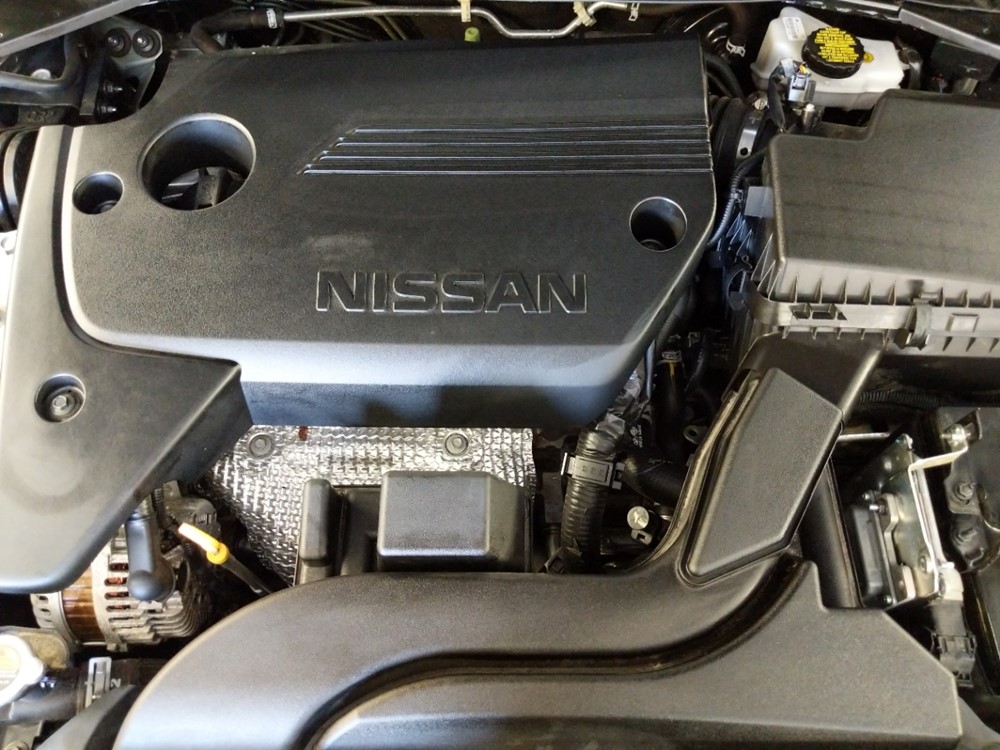 2018 Nissan Altima - Engine