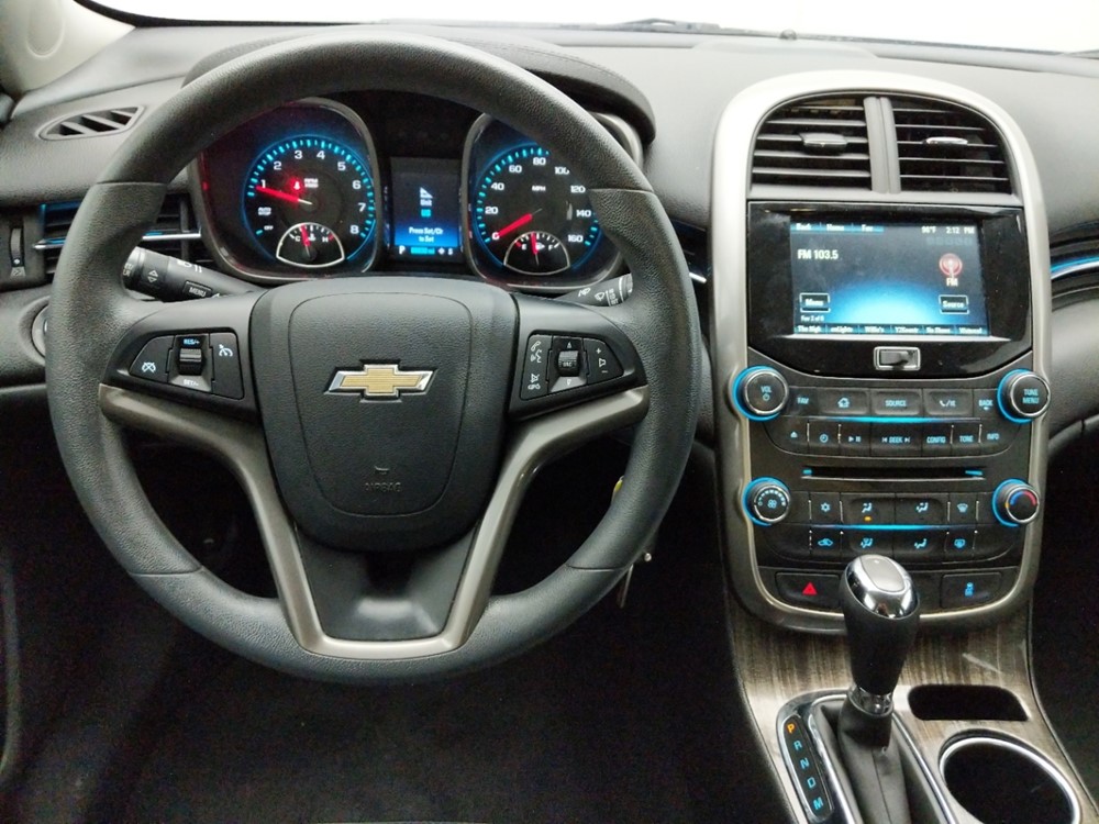 2015 Chevrolet Malibu - Driver Dash