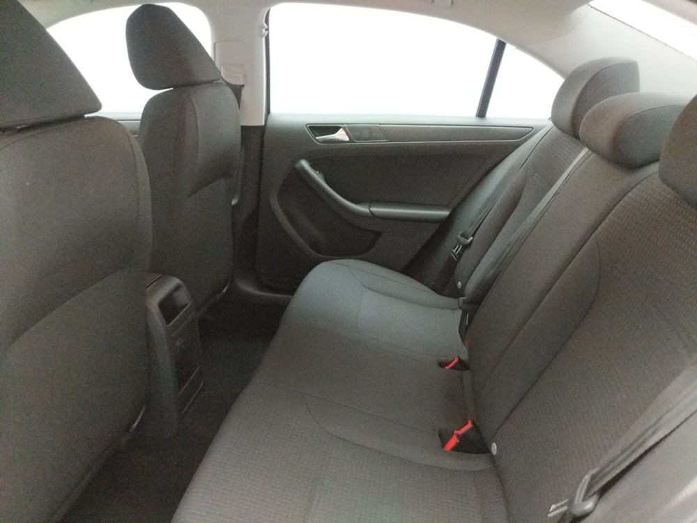 2016 Volkswagen Jetta - Driver Rear Seat