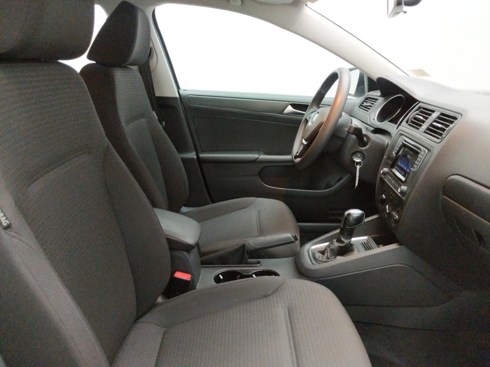 2016 Volkswagen Jetta - Passenger Front Seat