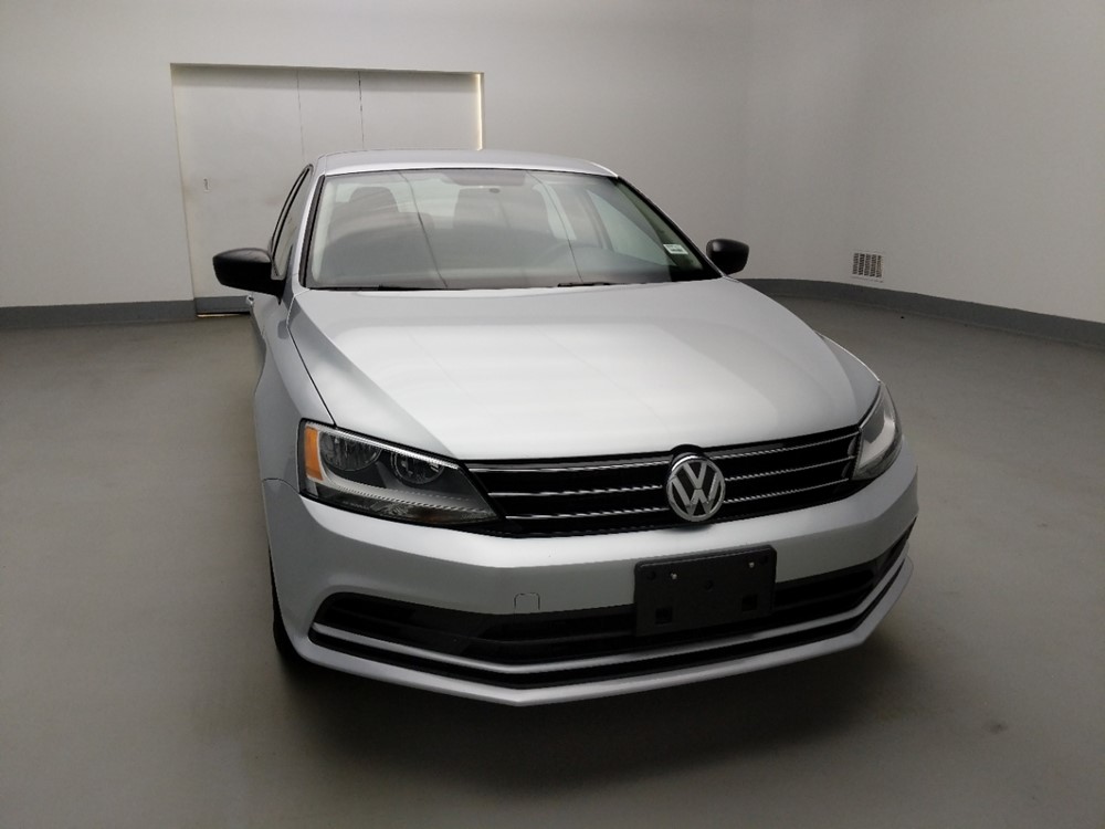 2016 Volkswagen Jetta - Passenger Front Hood
