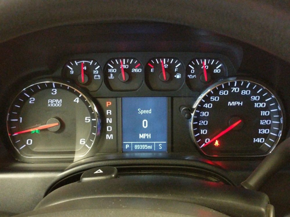 2014 Chevrolet Silverado 1500 - Odometer Close Up