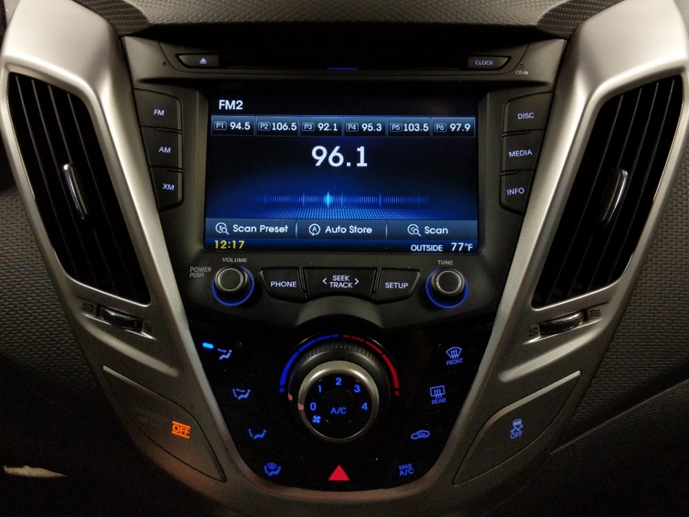 2016 Hyundai Veloster - Stereo Package