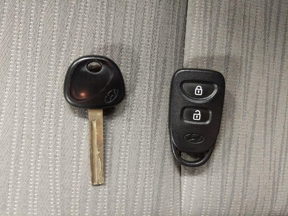 2017 Hyundai Accent - Keys
