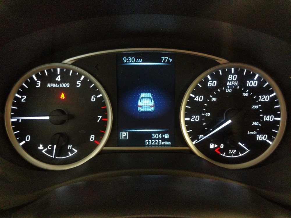 2016 Nissan Sentra - Odometer Close Up
