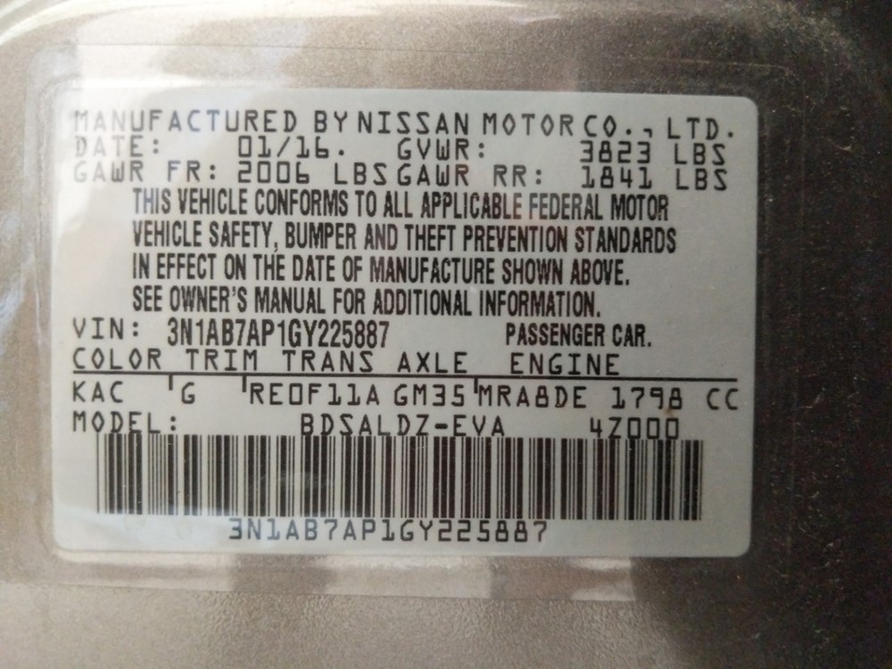 2016 Nissan Sentra - VIN Plate