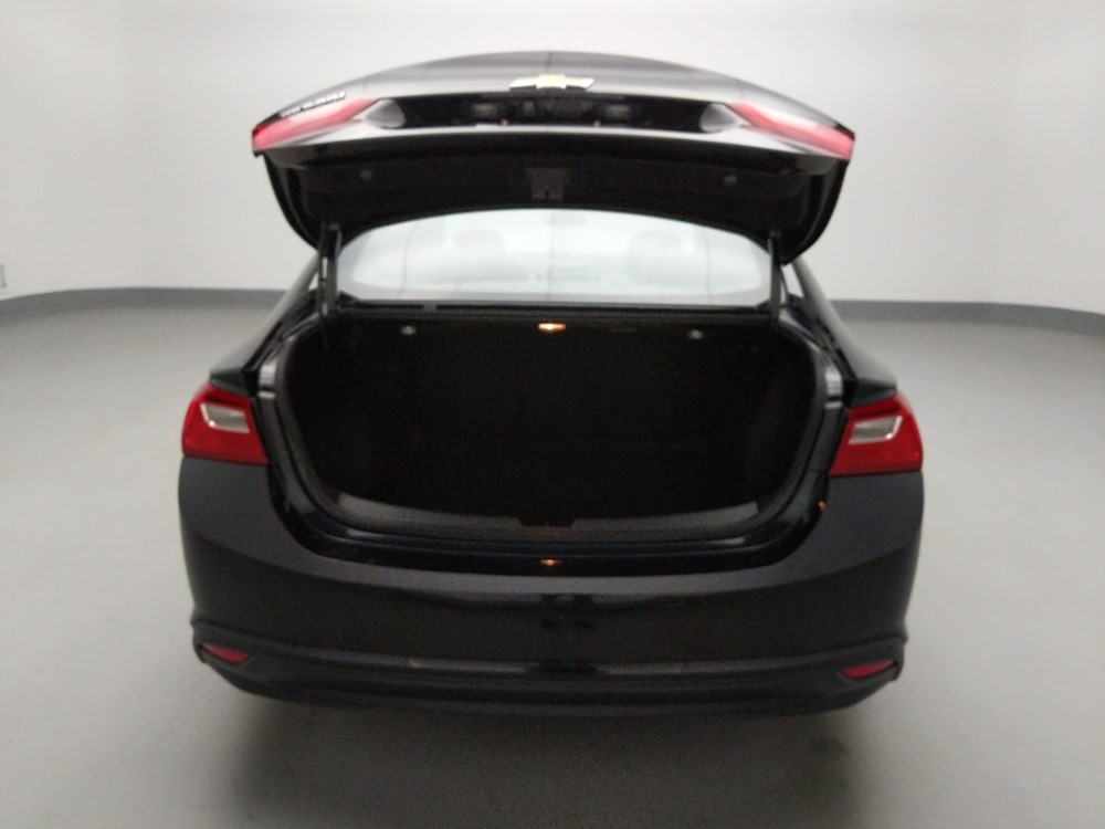 2017 Chevrolet Malibu - Trunk
