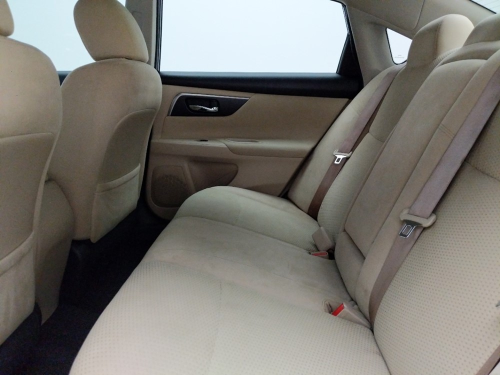 2015 Nissan Altima - Driver Rear Seat