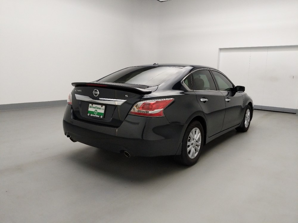 2015 Nissan Altima - Passenger Rear Bumper