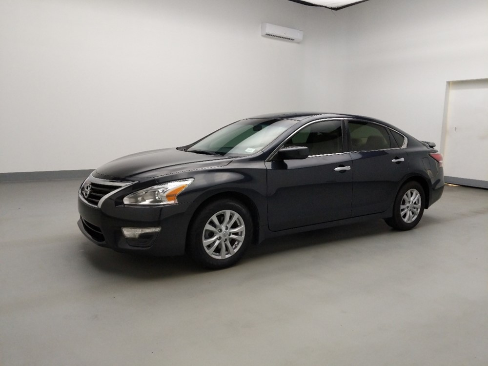 2015 Nissan Altima - Driver Front Side