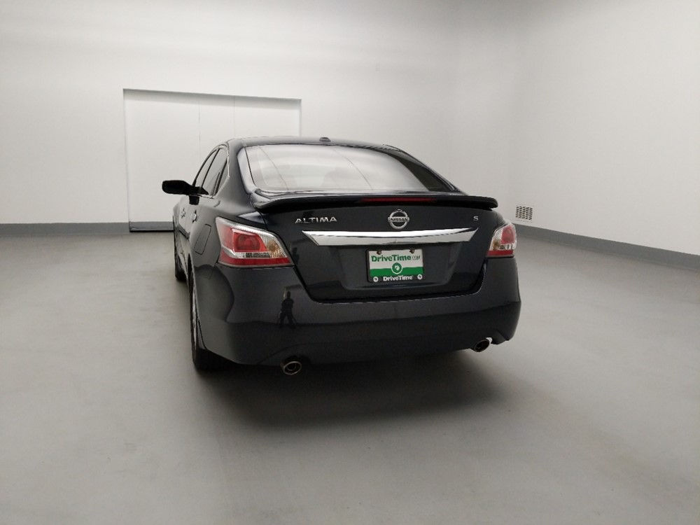 2015 Nissan Altima - Driver Rear Trunk