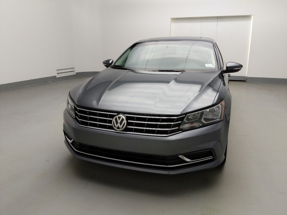 2016 Volkswagen Passat - Driver Front Hood