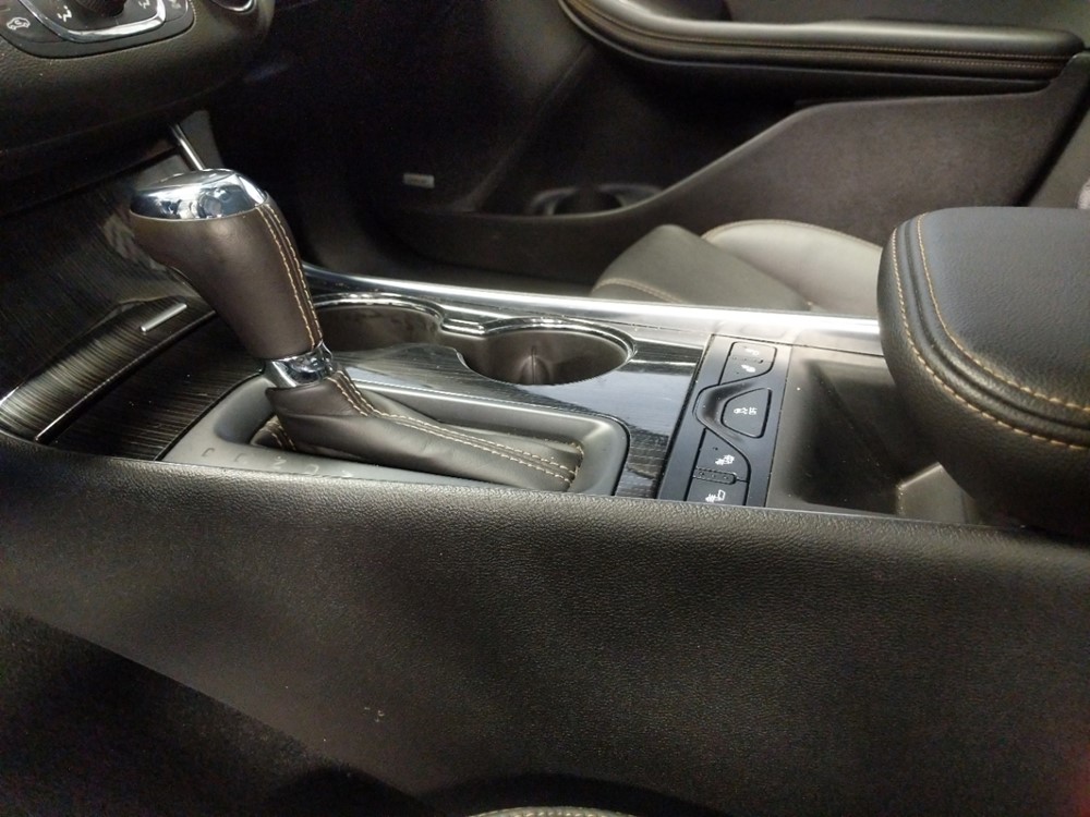 2018 Chevrolet Impala - Center Console/Cup Holders
