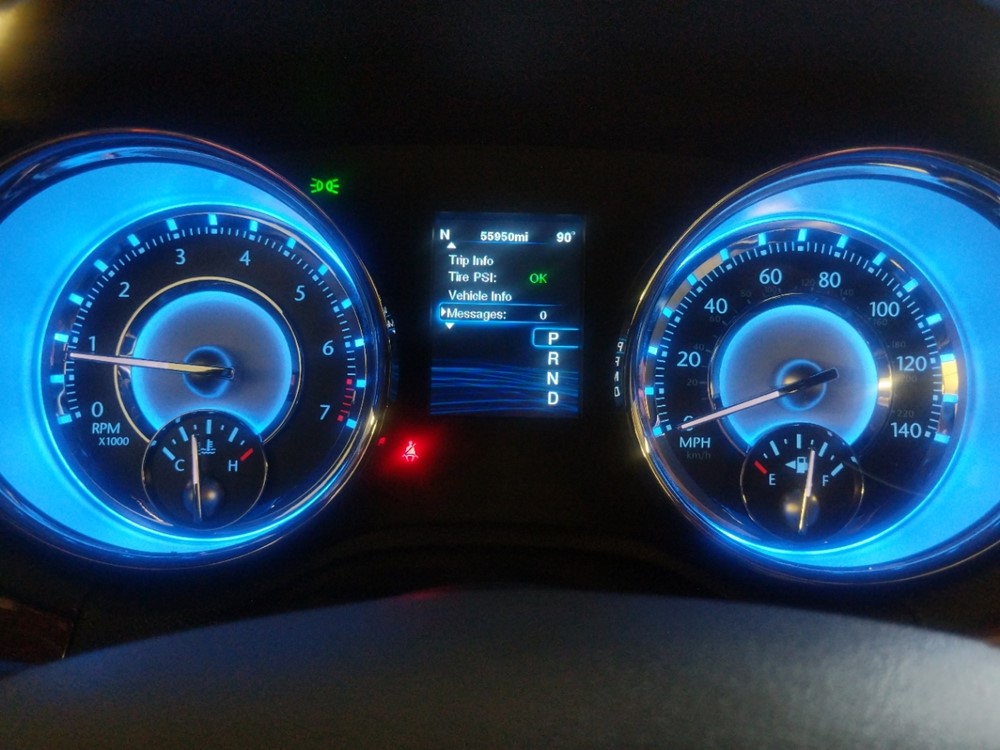 2012 Chrysler 300 - Odometer Close Up