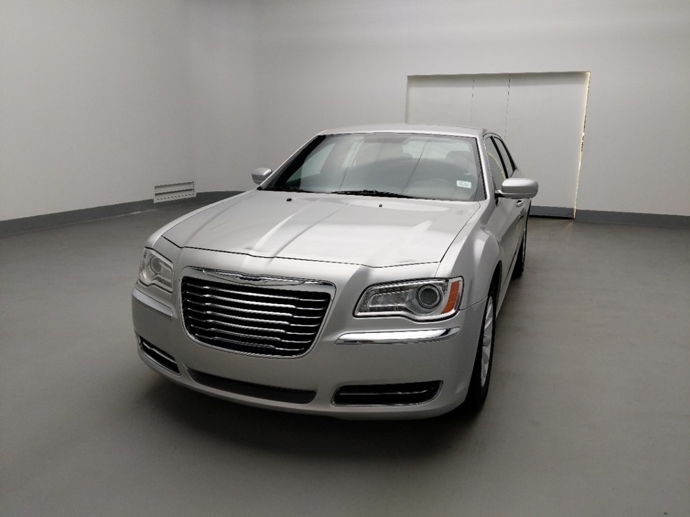 2012 Chrysler 300 - Driver Front Hood