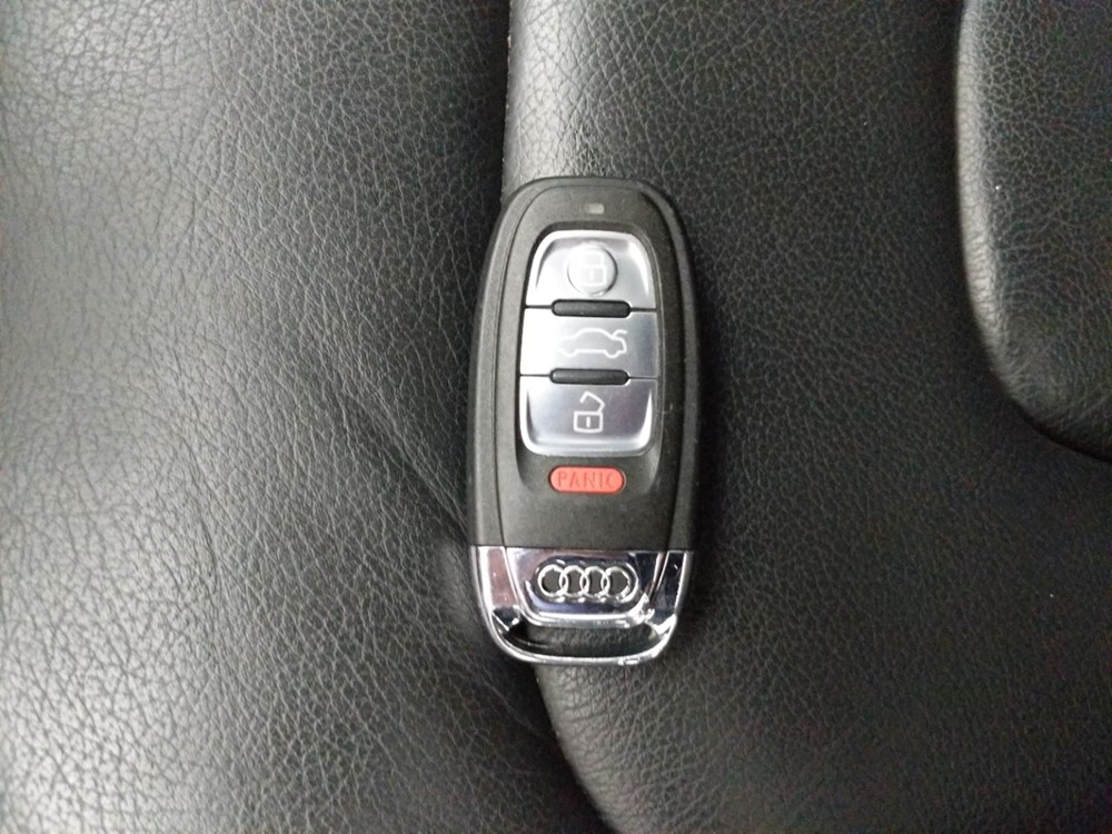 2016 Audi A4 - Keys