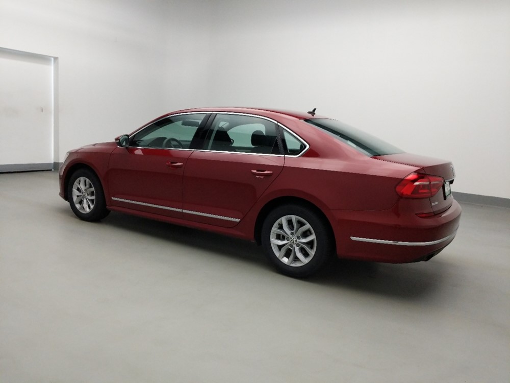 2016 Volkswagen Passat - Driver Rear Side