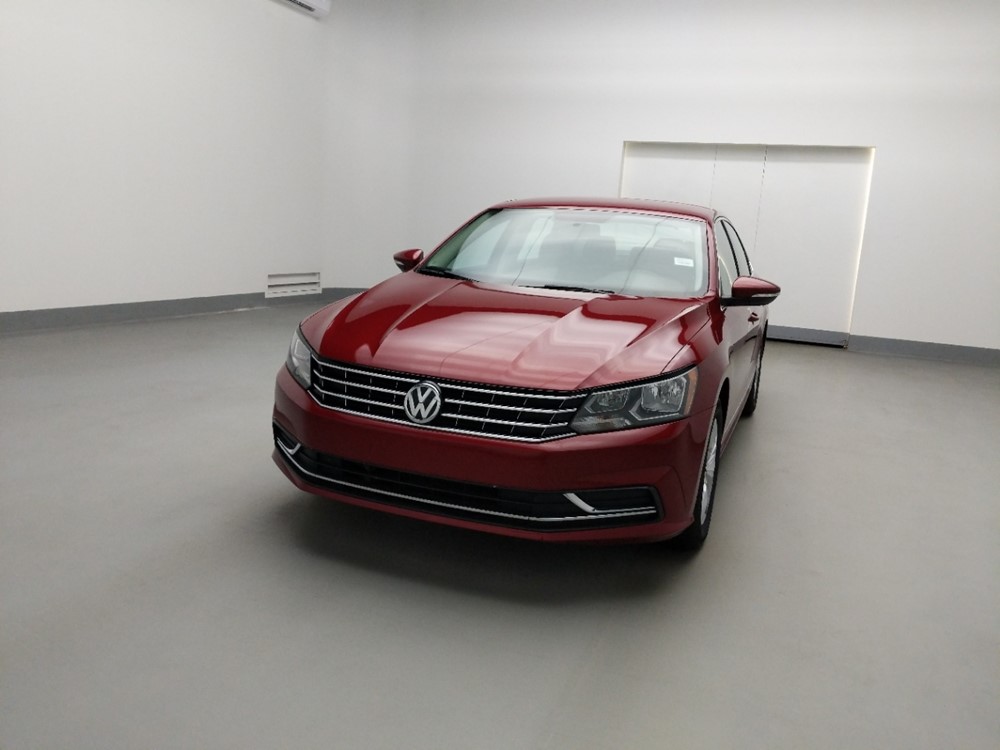 2016 Volkswagen Passat - Driver Front Hood