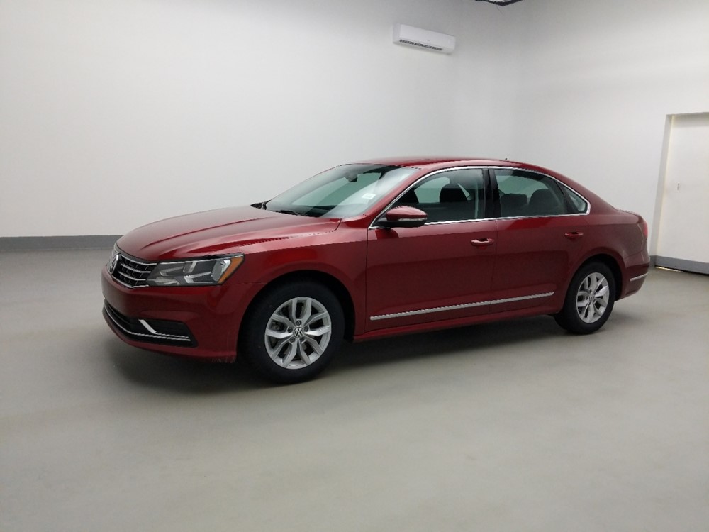 2016 Volkswagen Passat - Driver Front Side