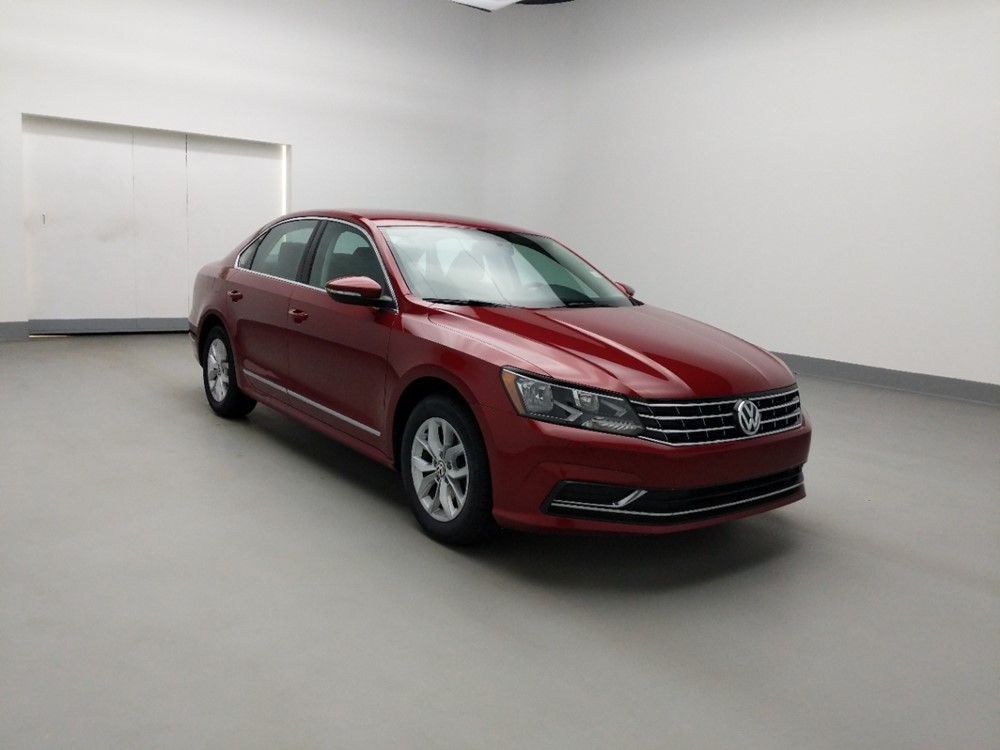 2016 Volkswagen Passat - Passenger Front Bumper