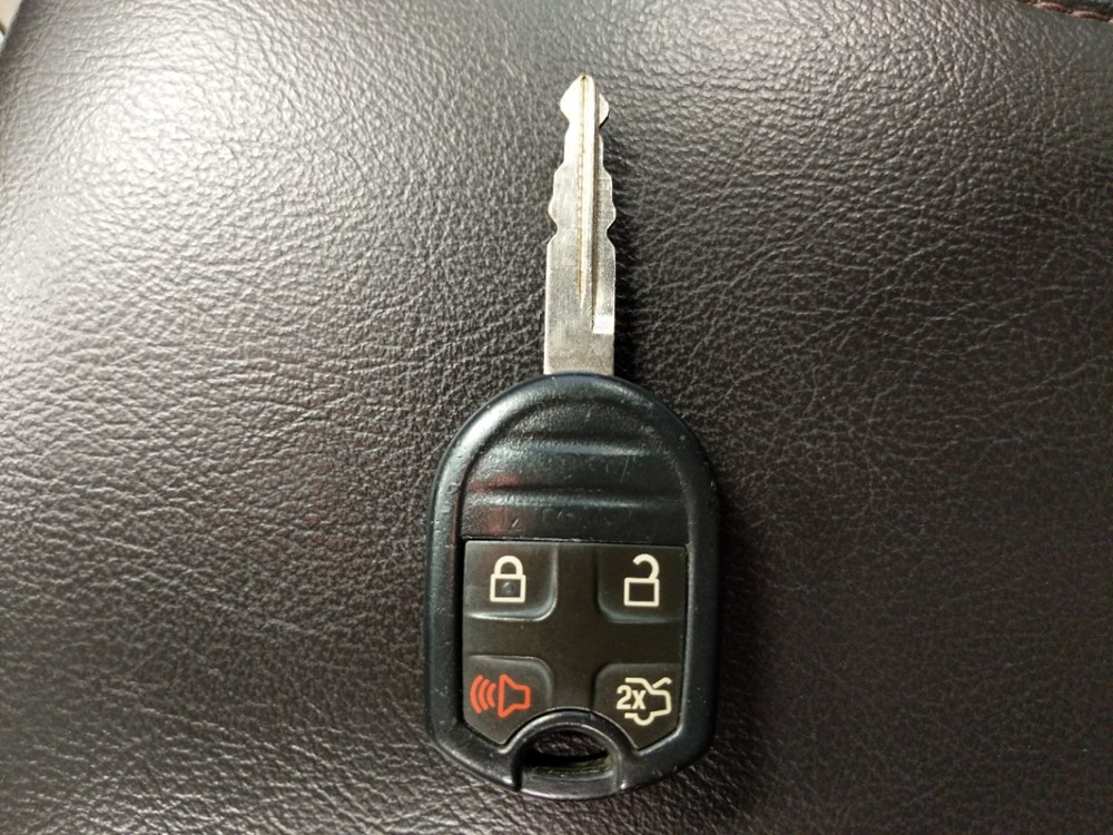 2013 Ford Edge - Keys