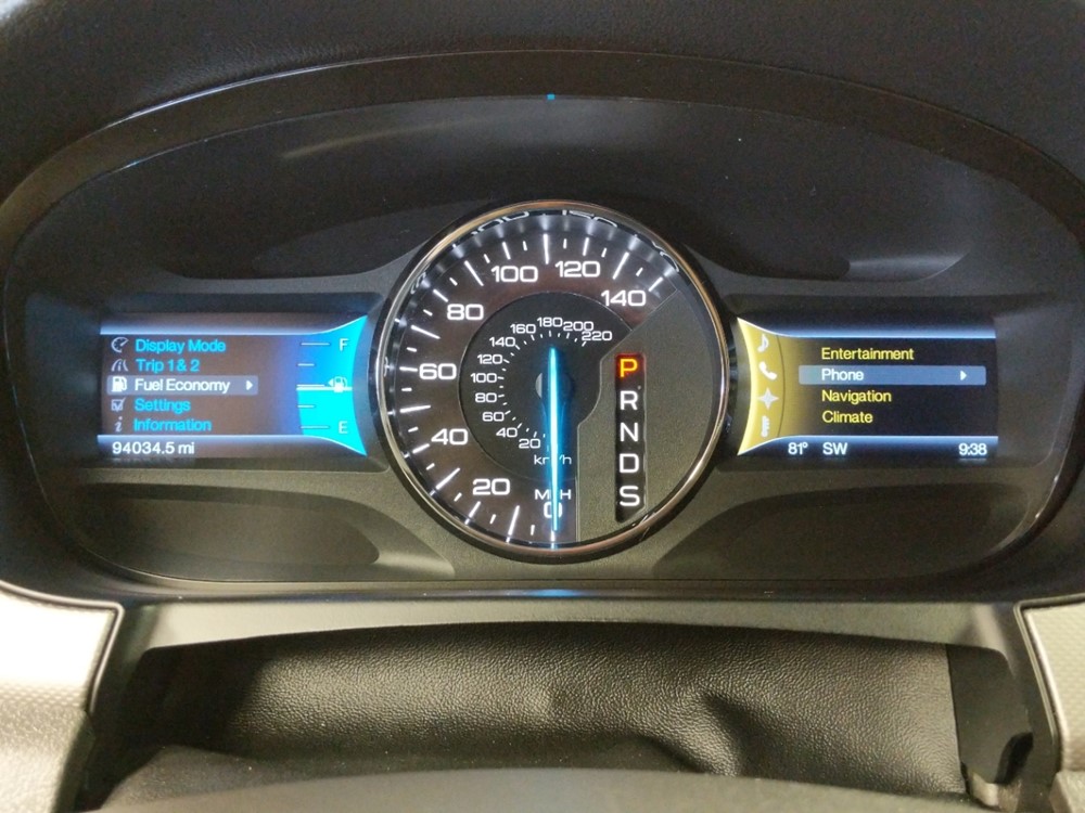 2013 Ford Edge - Odometer Close Up