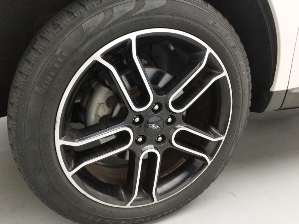 2013 Ford Edge - Wheel