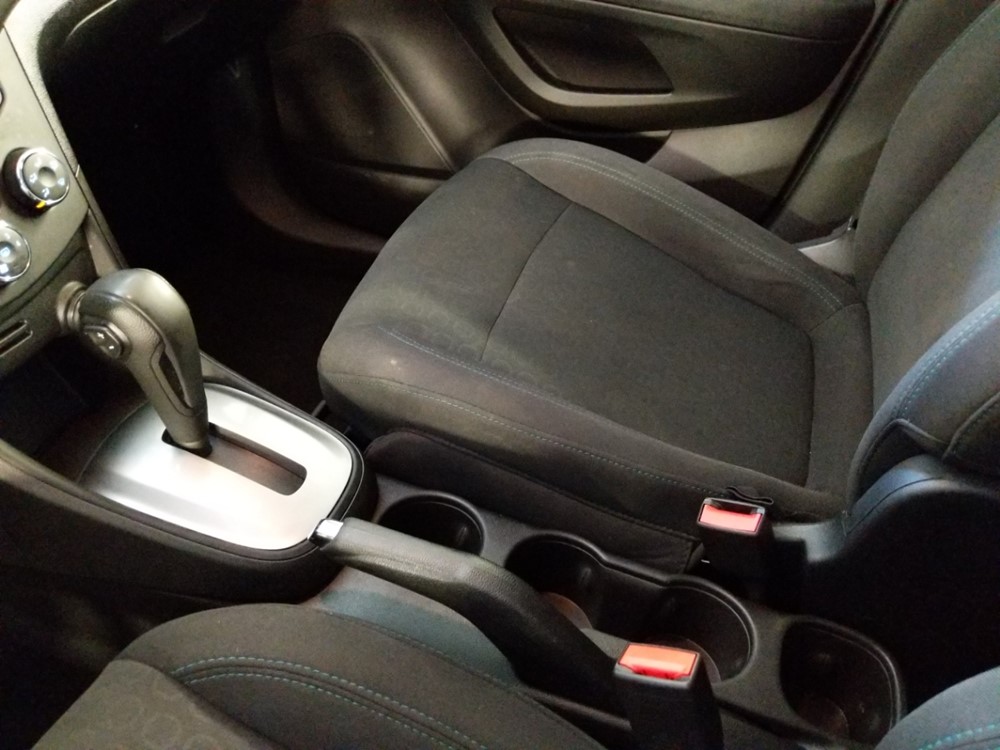 2016 Chevrolet Trax - Center Console/Cup Holders
