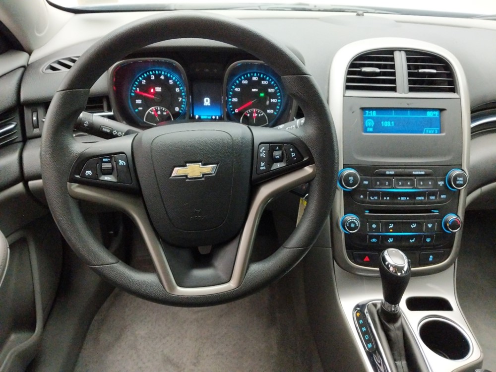 2015 Chevrolet Malibu - Driver Dash