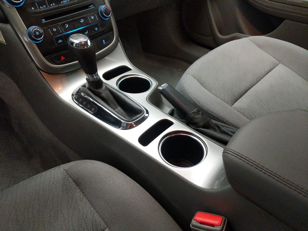 2015 Chevrolet Malibu - Center Console/Cup Holders