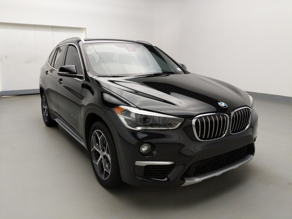2016 BMW X1 - Passenger Front Bumper