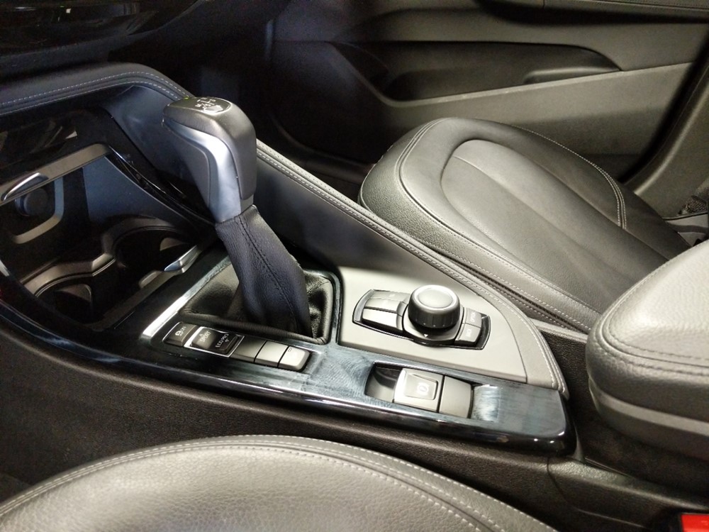 2016 BMW X1 - Center Console/Cup Holders