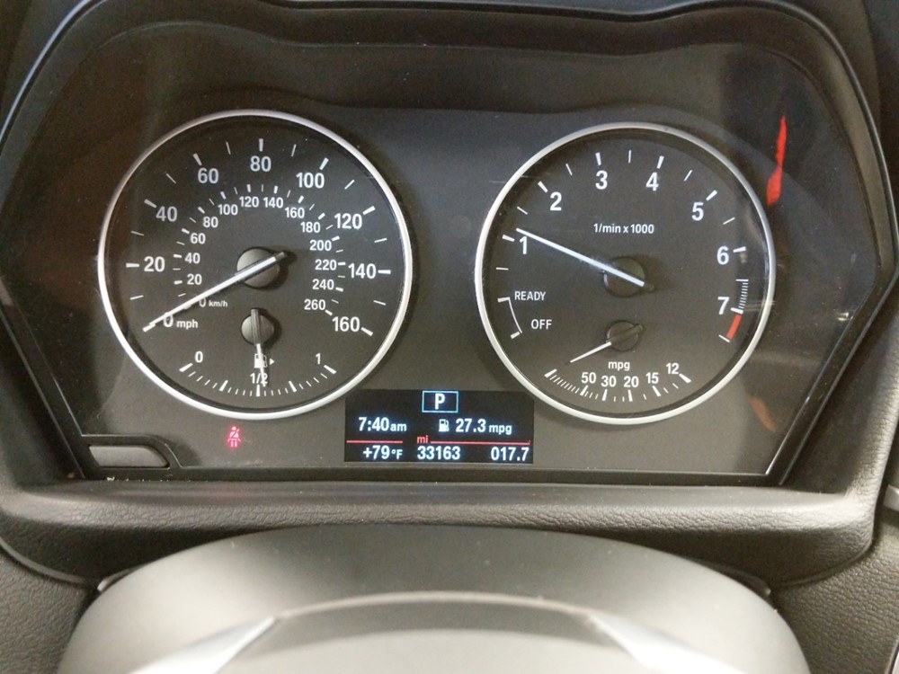 2016 BMW X1 - Odometer Close Up