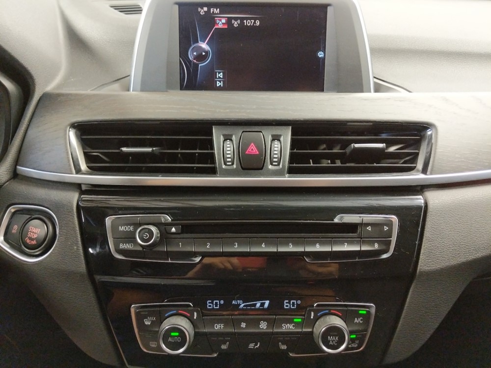 2016 BMW X1 - Stereo Package