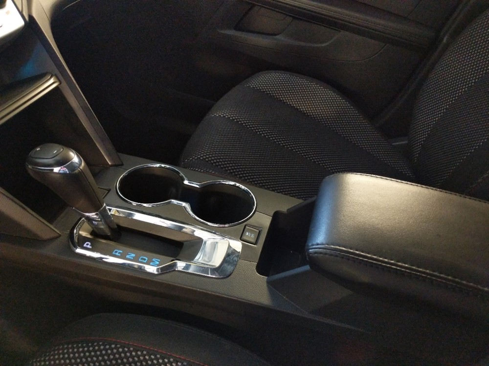 2017 Chevrolet Equinox - Center Console/Cup Holders