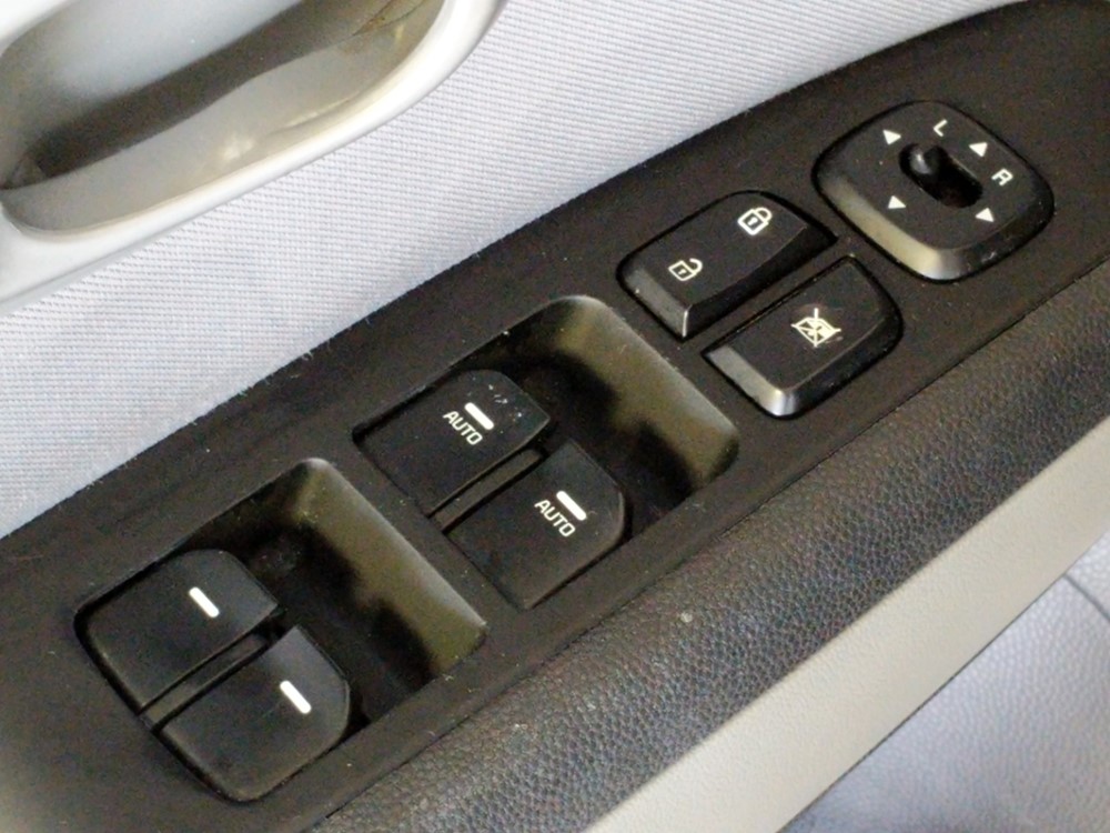 2016 Kia Soul - Driver Power Windows/Lock Control
