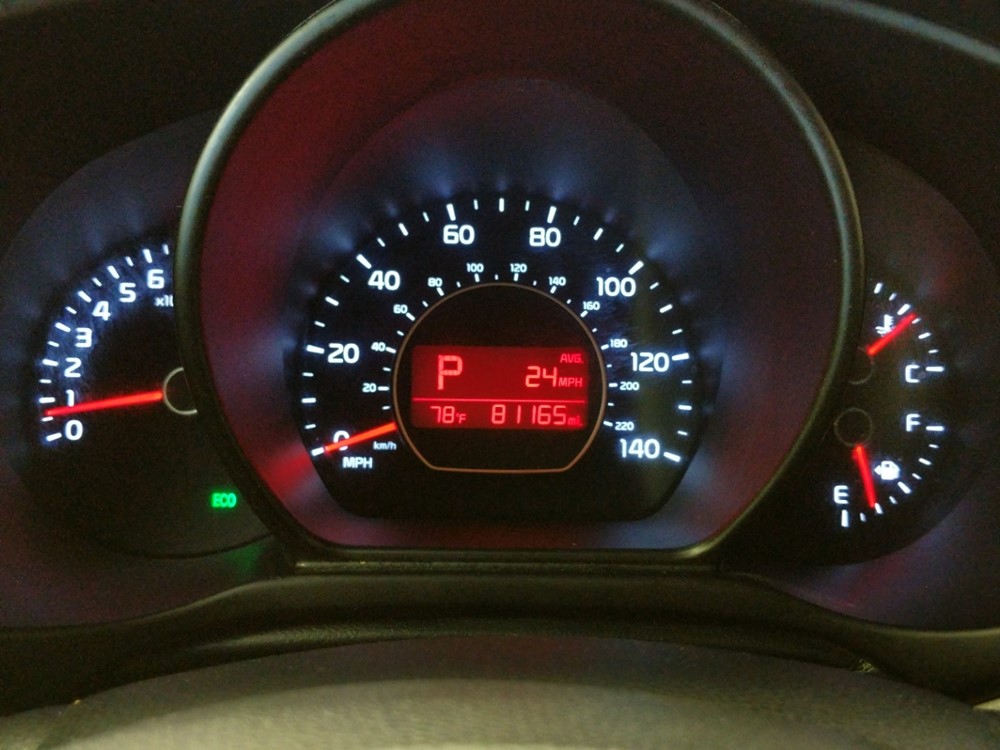 2016 Kia Soul - Odometer Close Up