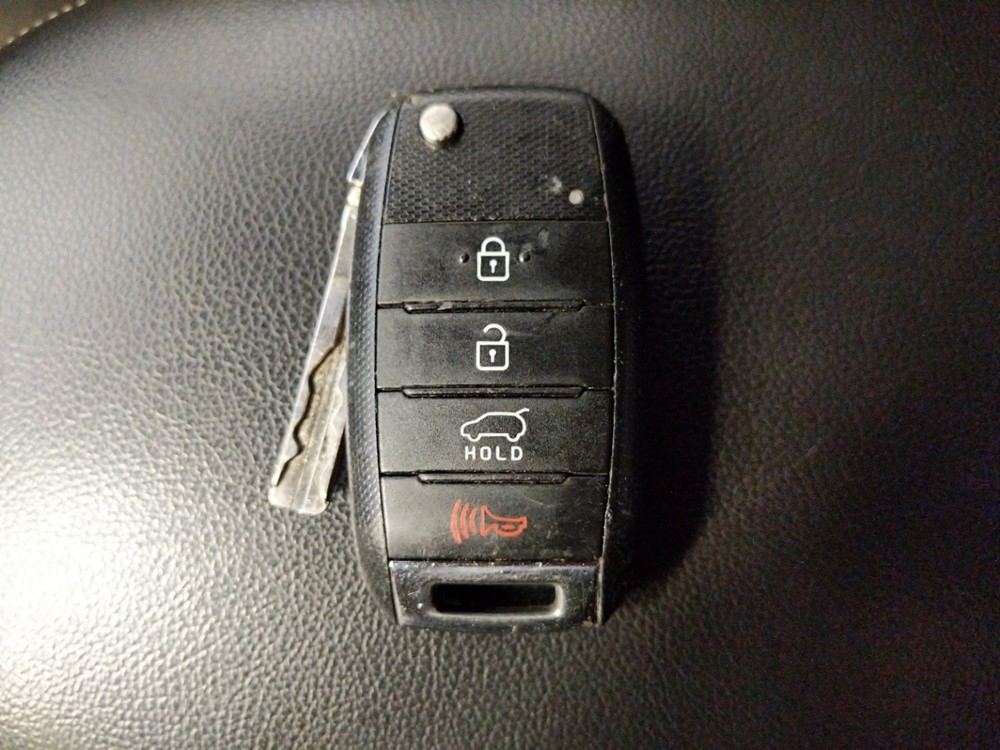 2016 Kia Soul - Keys