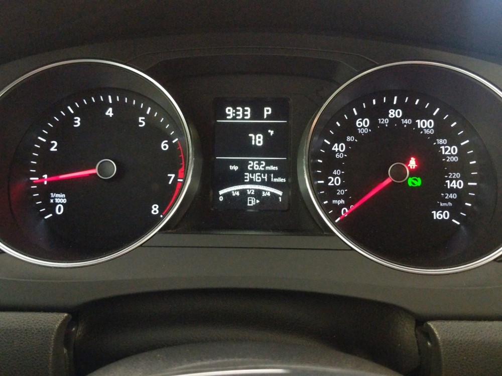 2018 Volkswagen Jetta - Odometer Close Up
