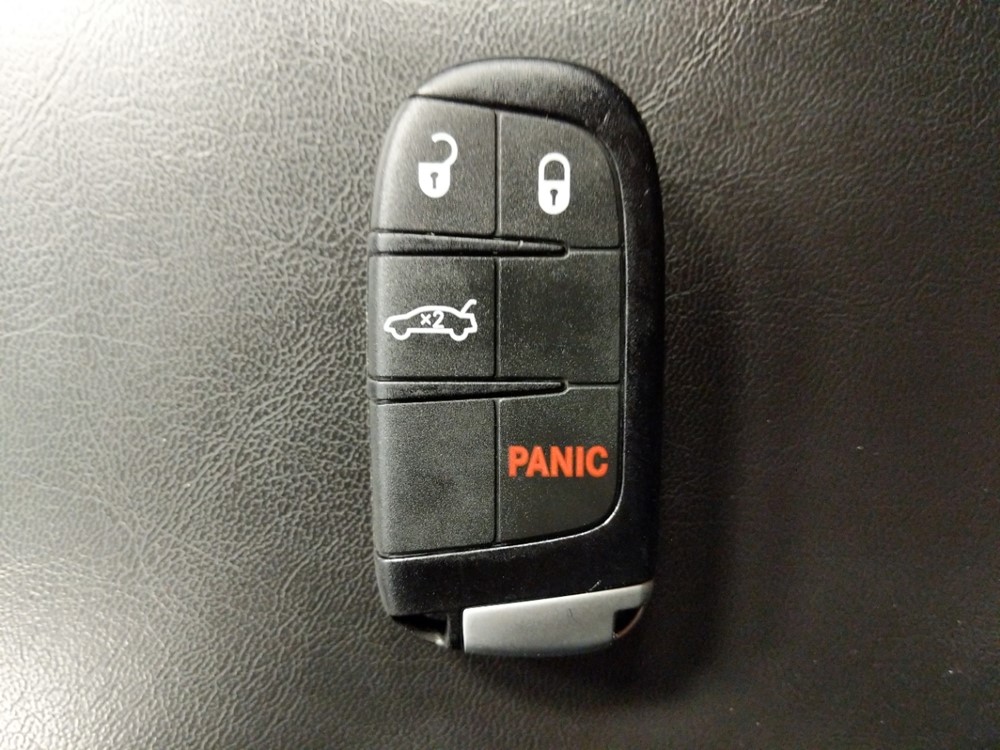2016 Chrysler 200 - Keys