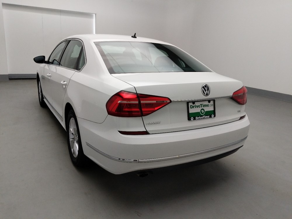2016 Volkswagen Passat - Driver Rear Bumper