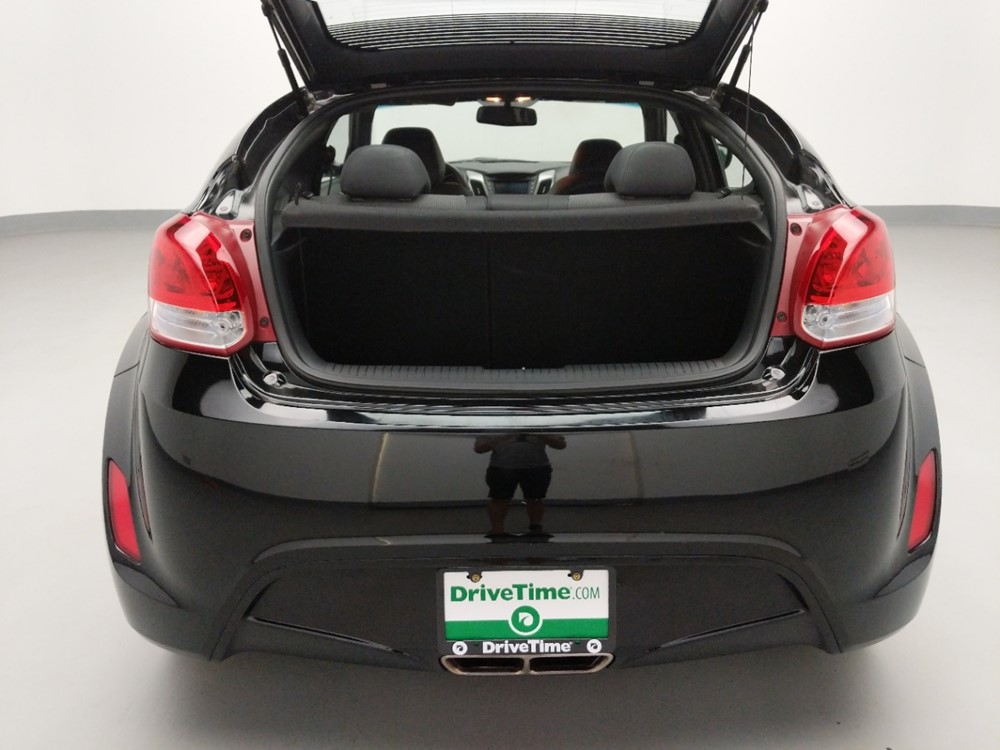 2016 Hyundai Veloster - Trunk